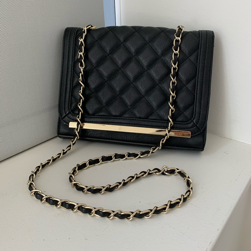 Mossimo Black Vegan Leather Quilted Crossbody Bag